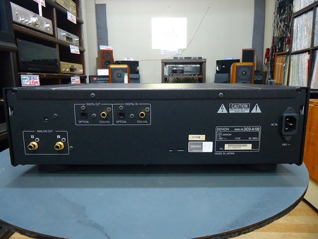 DENON　　SACDプレーヤー　　DCD-A100