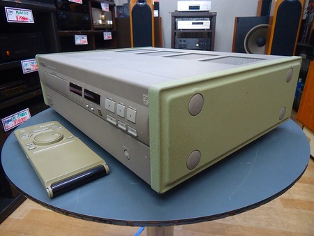 Philips　　CDプレーヤー　　LHH-700