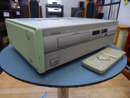 Philips　　CDプレーヤー　　LHH-700