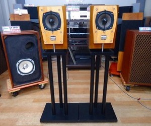 SOULNOTE　　スピーカー　　SS-1.0 (専用台付き)